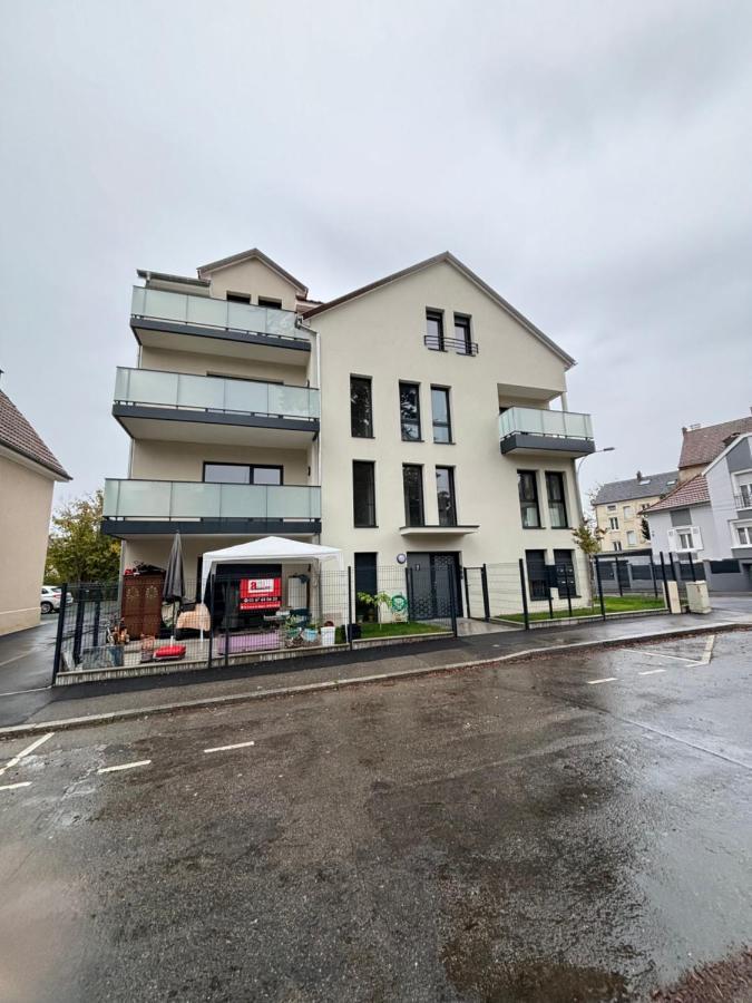 מולהאוס Appartement + Parking + Terrasse מראה חיצוני תמונה